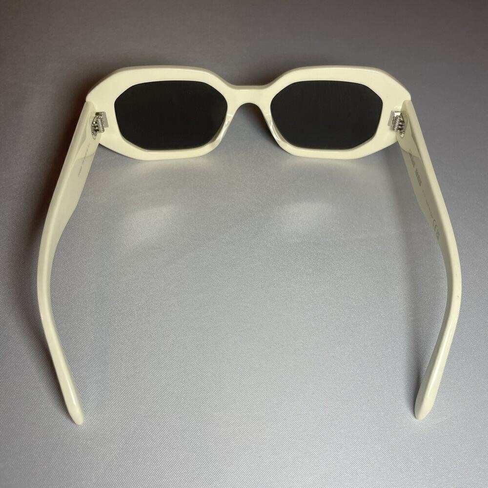 CELINE Unisex Square Oval Sunglasses White Ivory Dark Brown Lense CL40255I 25E - Picture 7 of 13